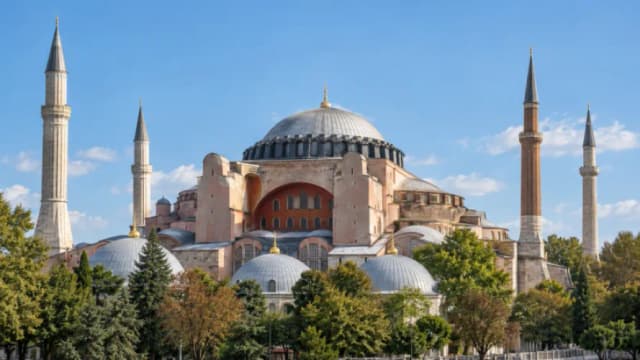How Was Hagia Sophia Built in Just Five Years?